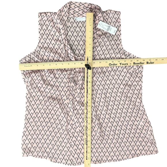 New York and Co Pink Black Diamond Chevron Tie Front Blouse size M NEW Tags - Picture 3 of 9